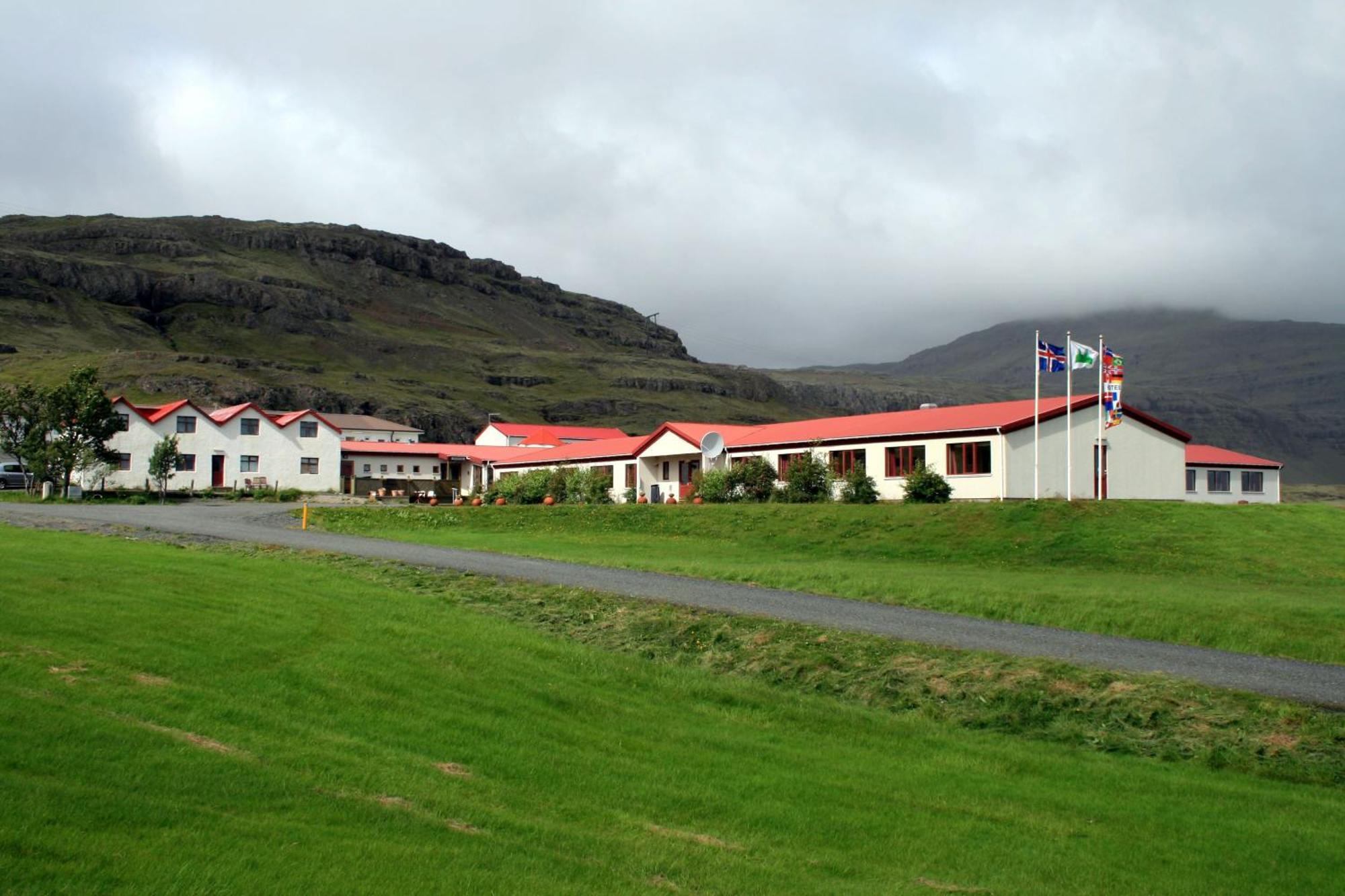 Hotel Smyrlabjoerg Skálafell Extérieur photo