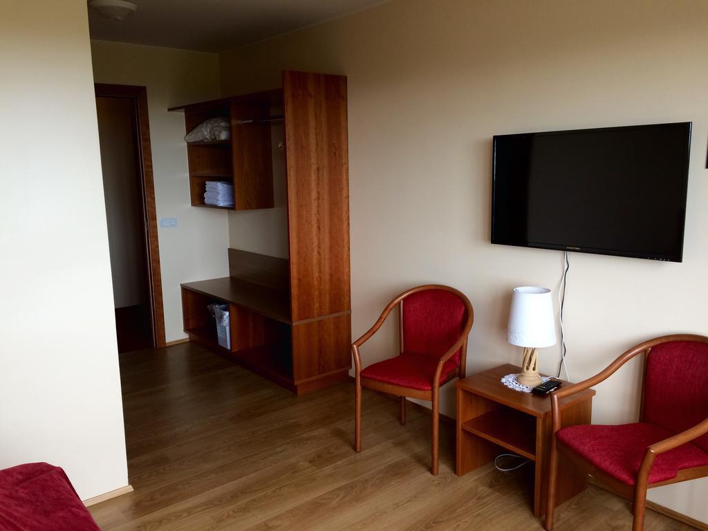 Hotel Smyrlabjoerg Skálafell Extérieur photo