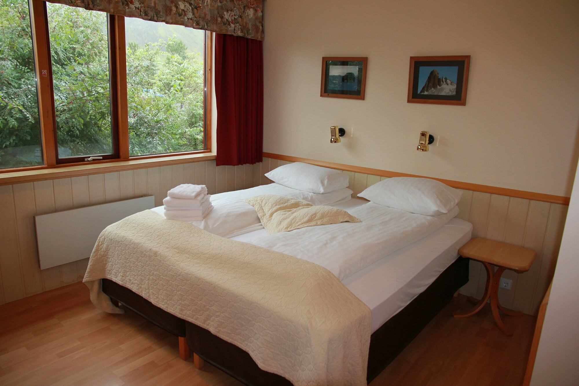 Hotel Smyrlabjoerg Skálafell Extérieur photo